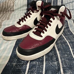 Nike Men's Maroon and Black High-Top Sneakers